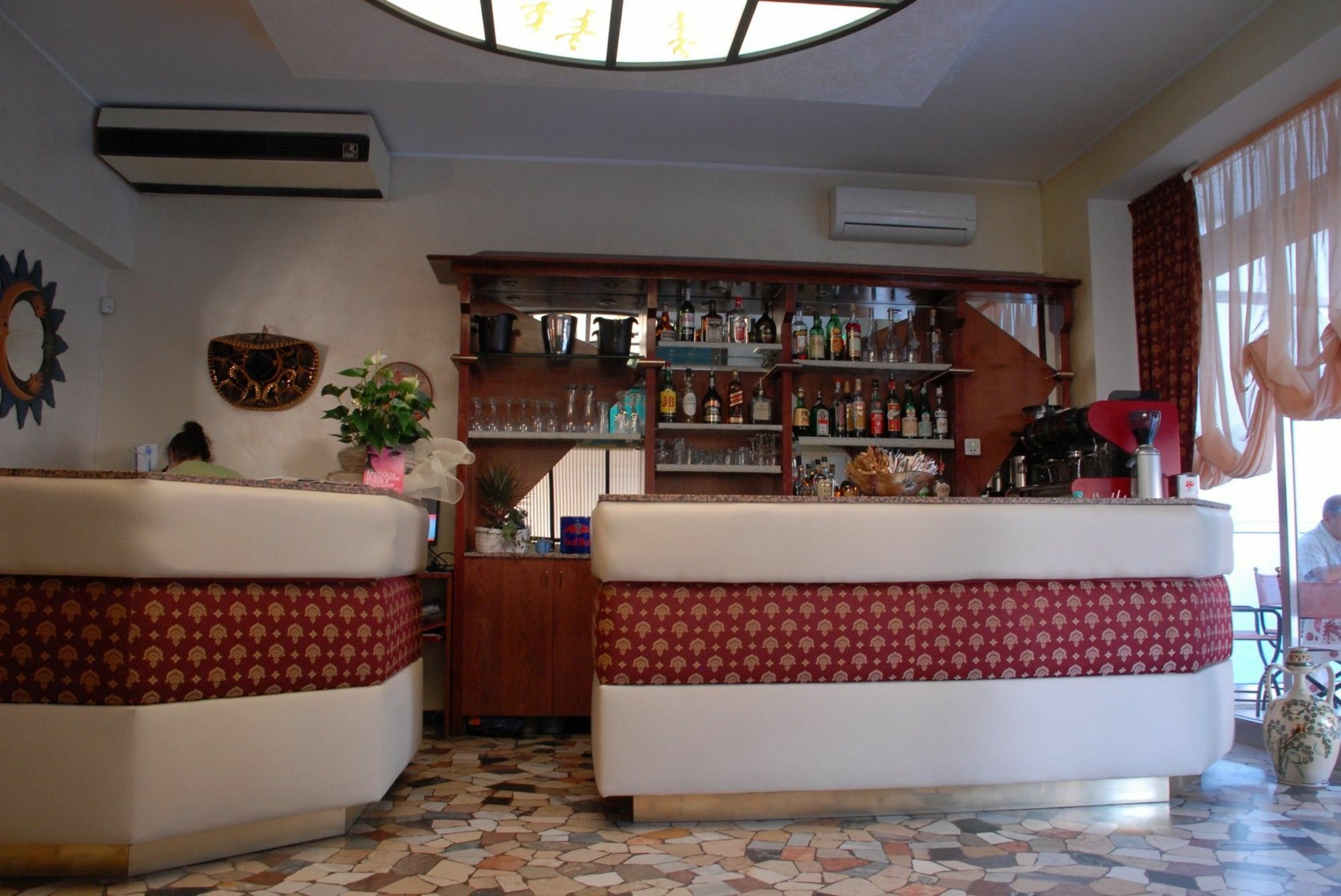 Hotel Sombrero Римини Екстериор снимка
